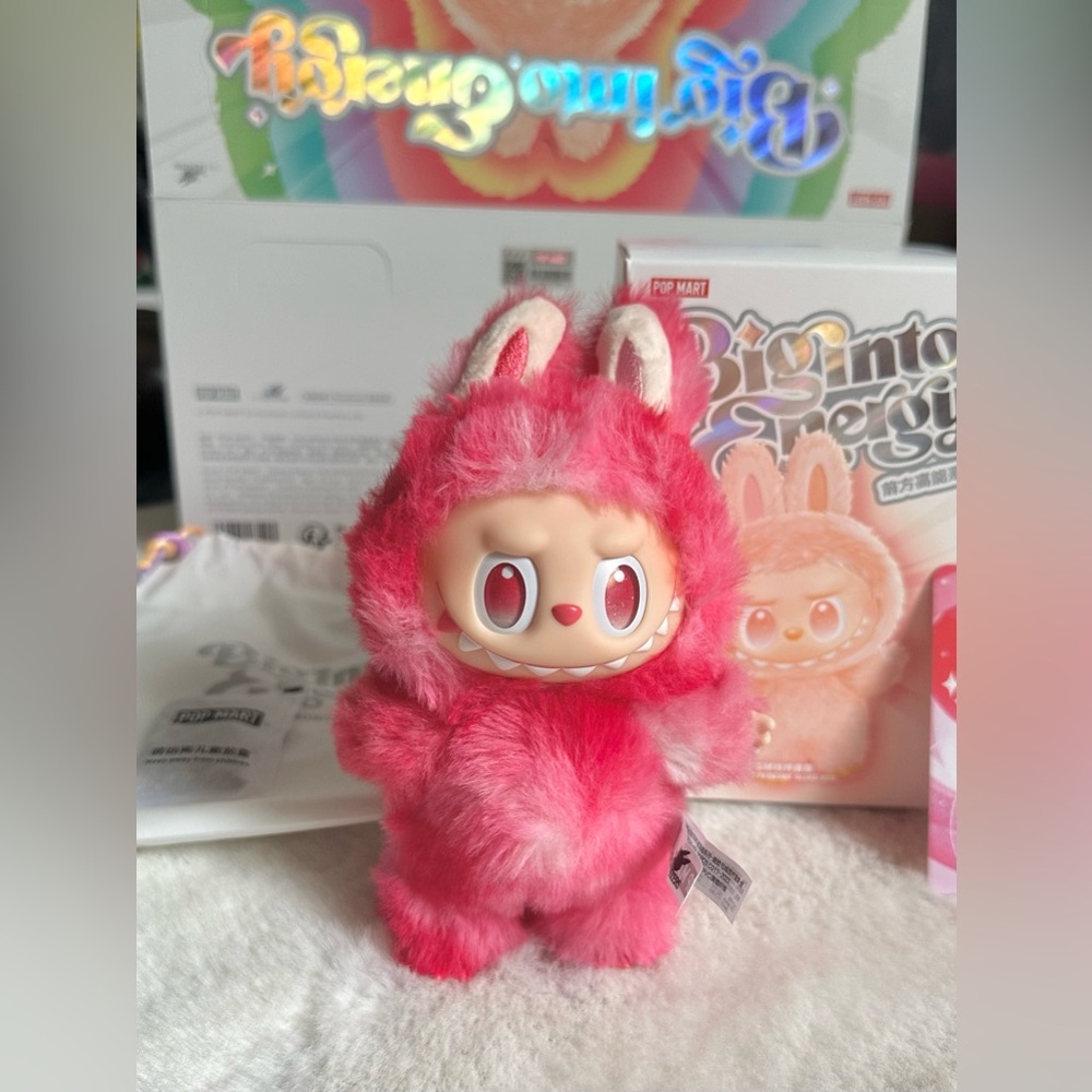 Authentic Pop Mart LABUBU Big Into Energy Vinyl Pendant Plush - Love (Red)